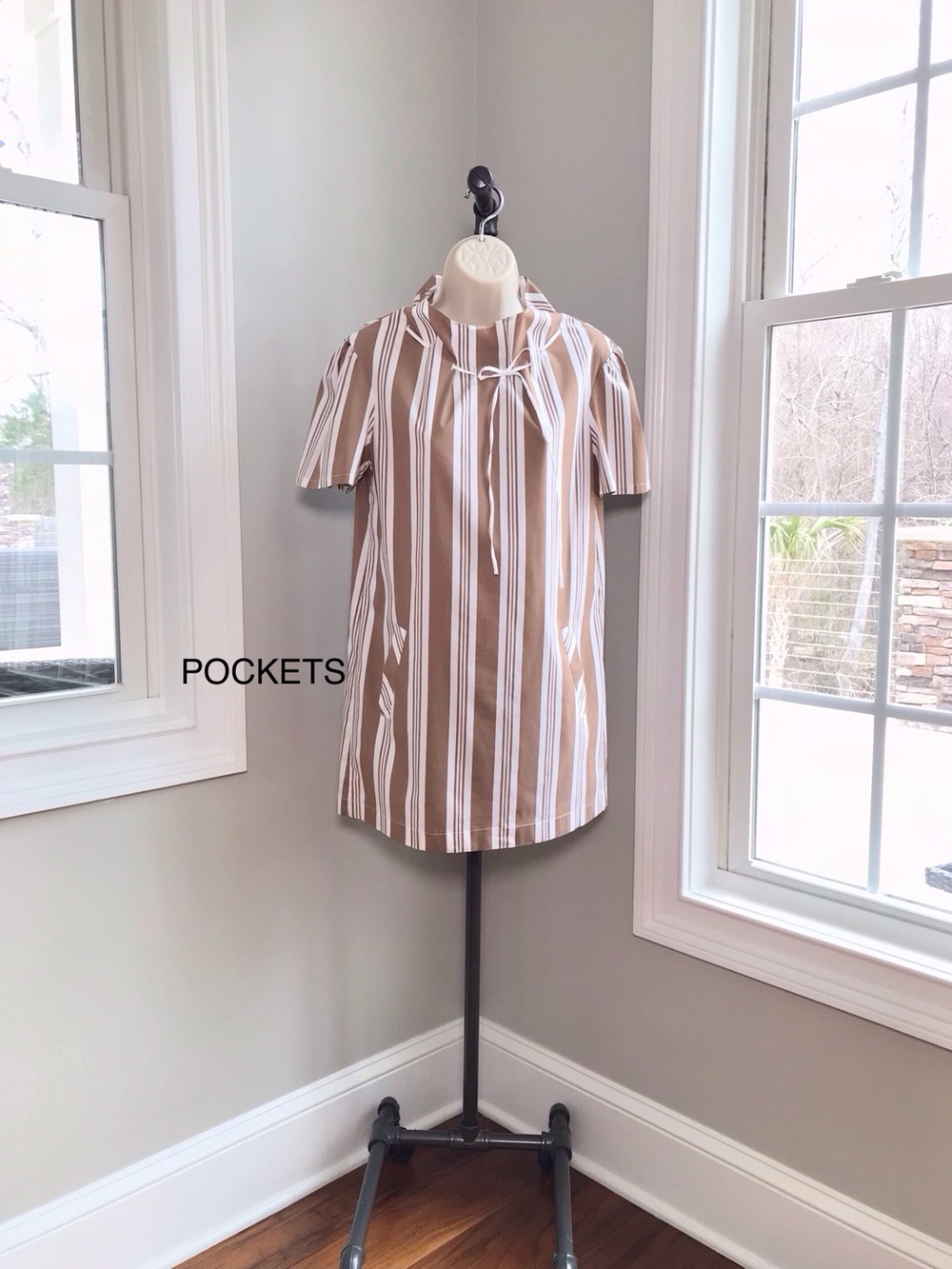 Pearl by Lela Rose Tan Striped Poplin Dress Pockets ~ Women’s XS  $375  EUC